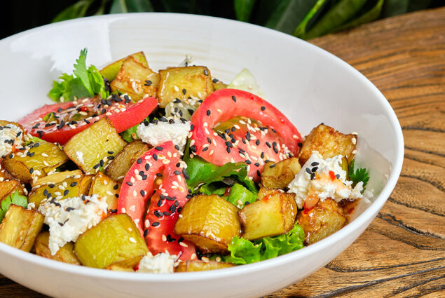 Салат с баклажанами